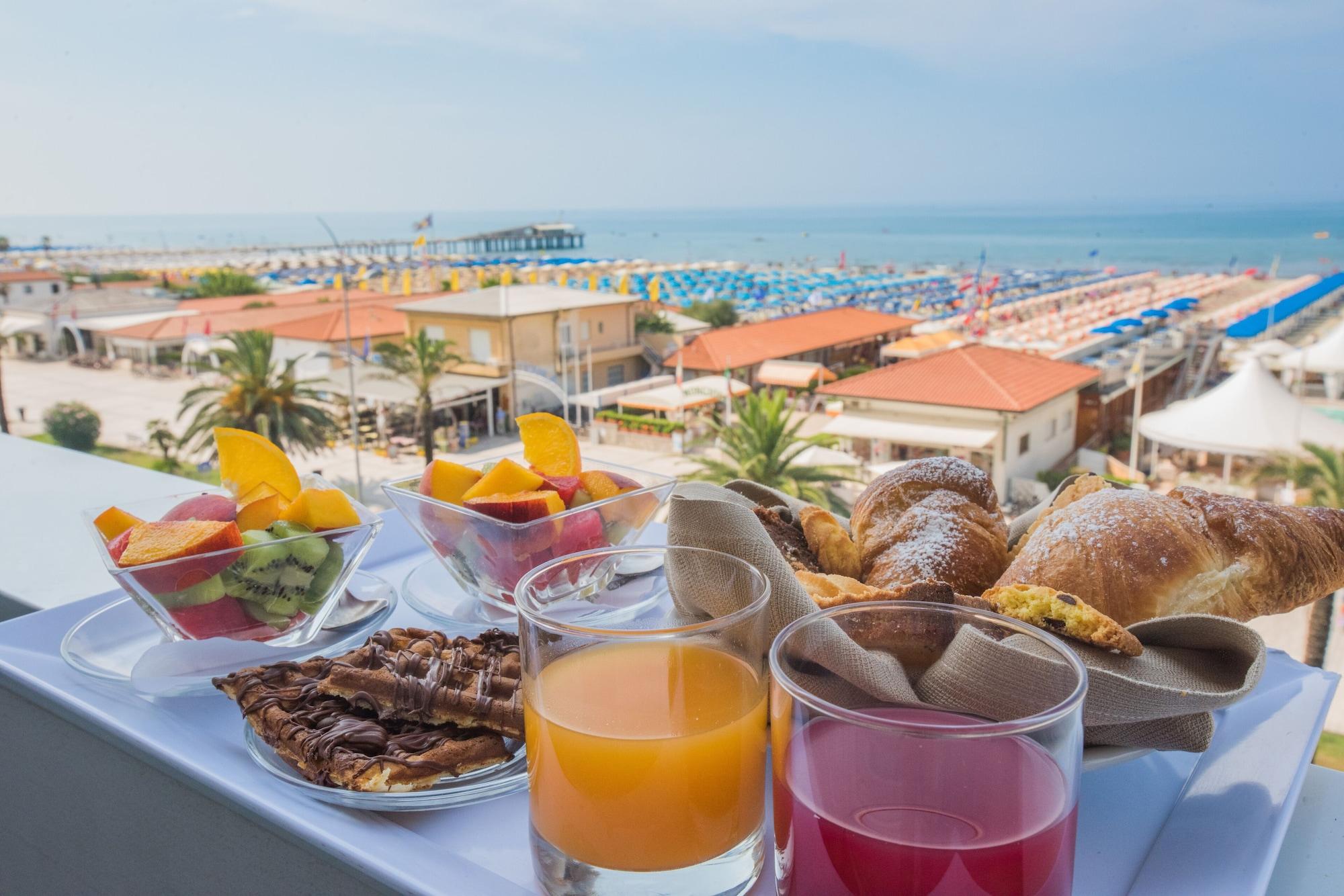 Hotel Giulia Lido di Camaiore Ngoại thất bức ảnh