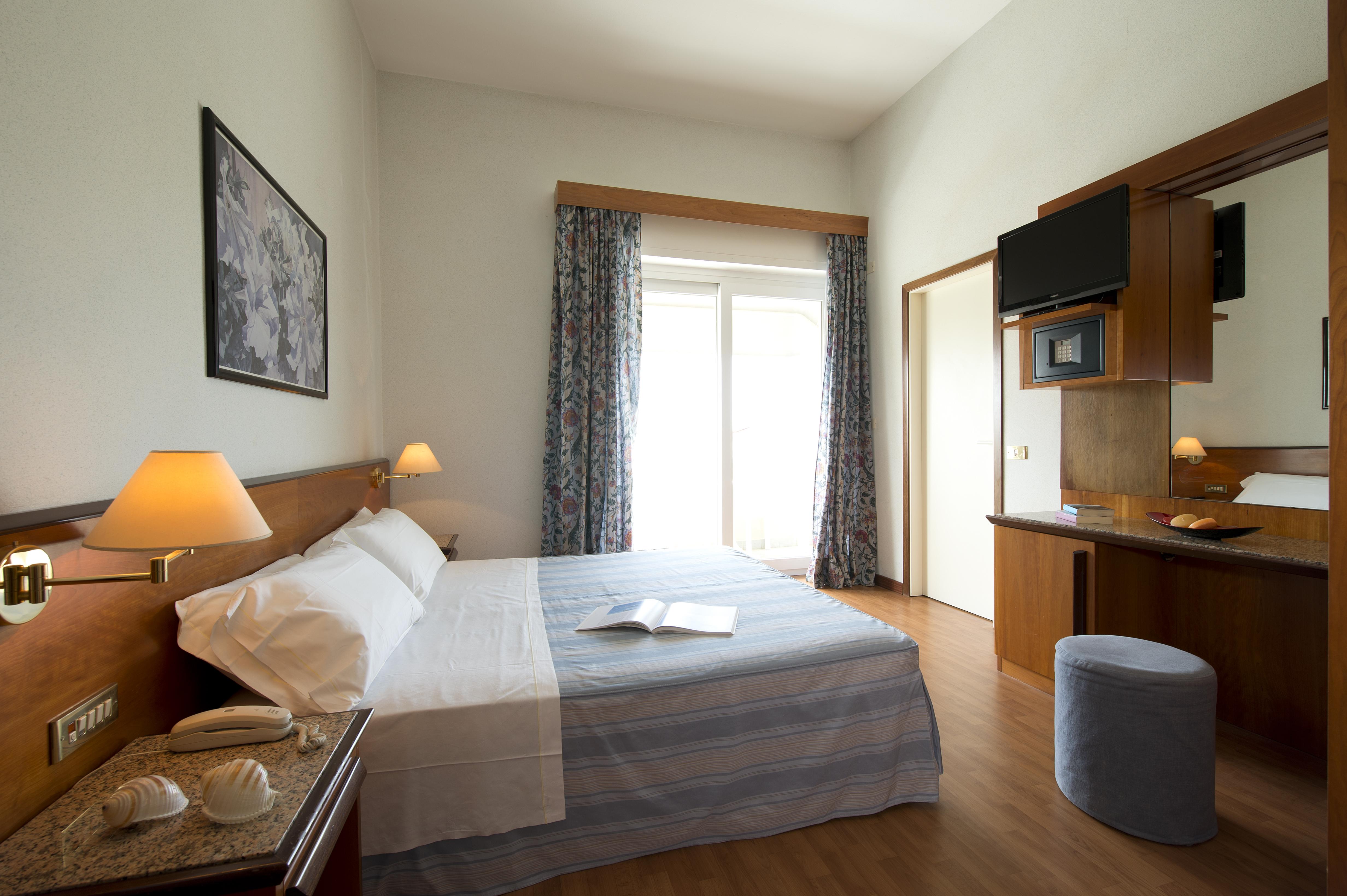 Hotel Giulia Lido di Camaiore Ngoại thất bức ảnh