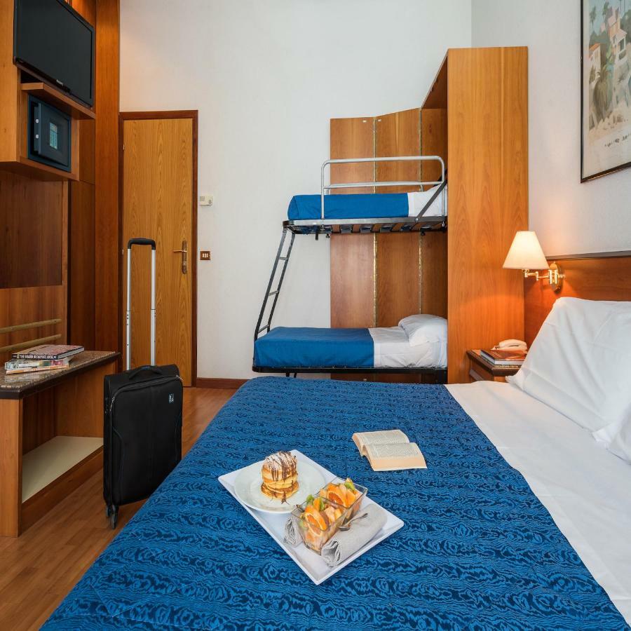 Hotel Giulia Lido di Camaiore Ngoại thất bức ảnh